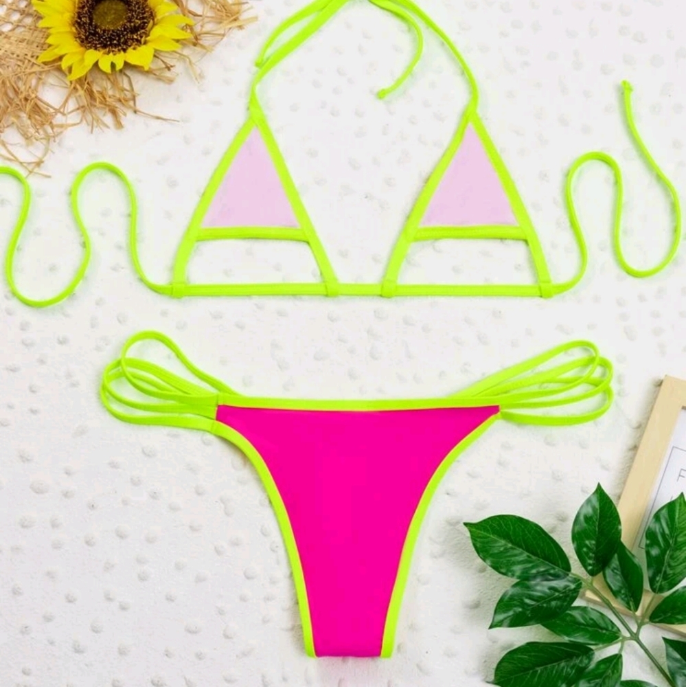 Neon Bikini - Picture 3 of 3